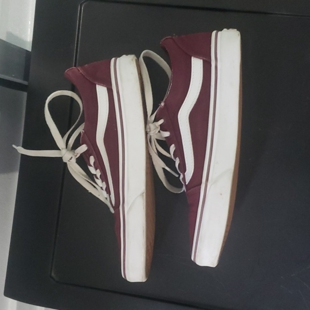 Vans Low Ward Burgundy Sneakers - Picture 8 of 10